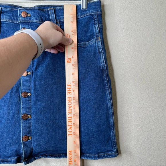 Madewell Denim Mini Skirt Button Up with Pockets - Picture 10 of 12